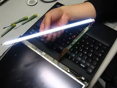 Причины поломки подсветки ноутбука