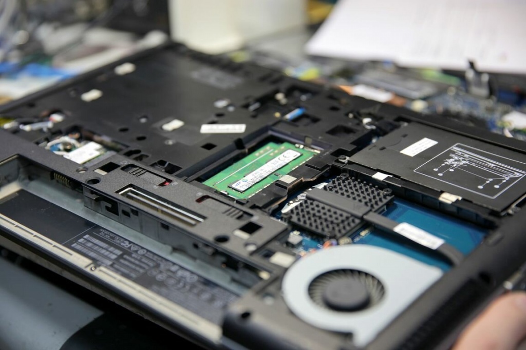 Hp bc710f4304a7af9856d132768a58c518