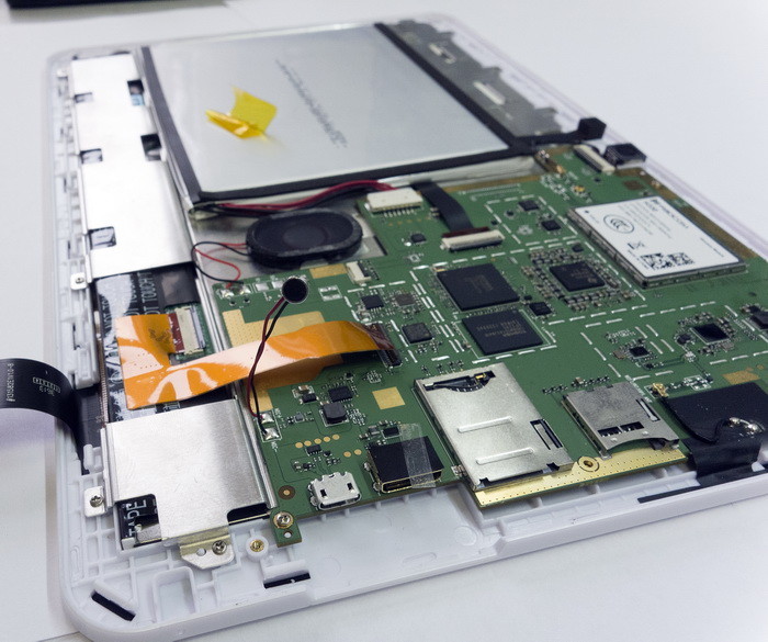 Digma intel-digma-plane-10-1-3g-parts-03