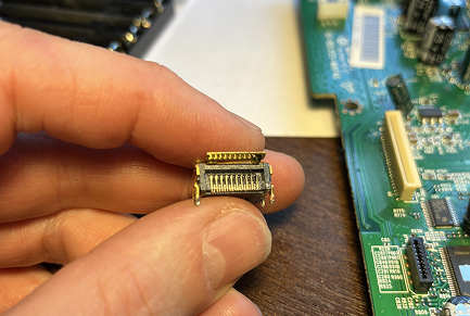 Замена разъёма HDMI zamena-razyoma-hdmi-4
