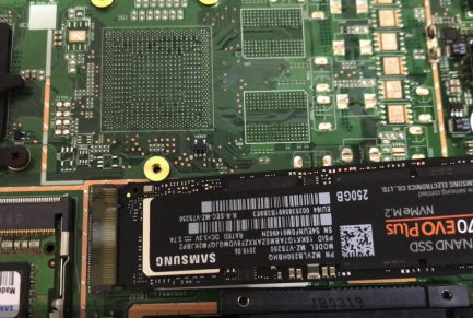 Замена SSD zamena-ssd-1
