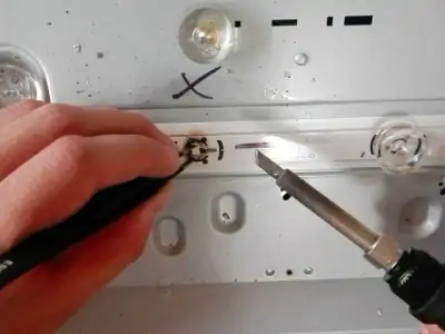 Почему ломается подсветка на телевизоре Sony?