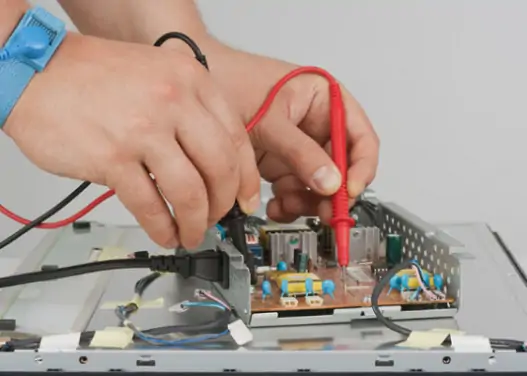 От чего зависит стоимость ремонта LCD-монитора? От чего зависит стоимость ремонта LCD-монитора?